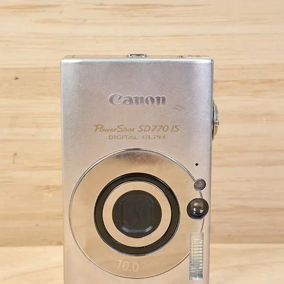 Canon PowerShot SD770 IS Digital Camera Silver 10MP 3x Optical Zoom - Picture 4 of 10